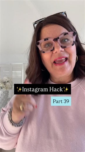 Jennifer Schultz | IG Growth on Instagram: "Want to make your stories look more polished and professional, without using any editing apps? 👇 Try this easy in-app Story trick using only Instagram tools. INSTRUCTIONS: • Start a story with a photo • Go to your calendar and take a screenshot • Crop the calendar photo to a square show just the days • Tap to add text, choose Literature font and type a period then about 7-10 spaces. Make sure you choose the text box white coloured background by tappin
