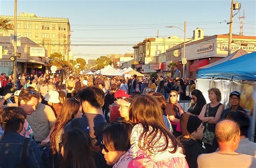 Popular Sunset Night Market Returns With Lunar New Year Celebration