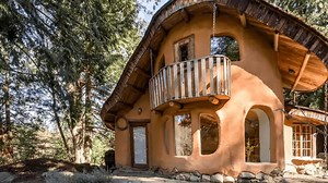 1.2K views · 86 reactions | A Cob Eco Home That Looks Like It's Right Out of a Story Book | Tiny Homes | Facebook