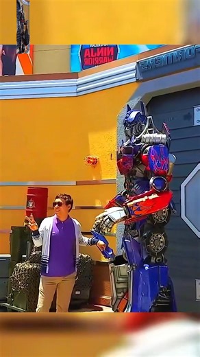 3.3K views · 67 reactions | “ Megatron give instructions “  #transformers #megatron #robot #funny | Hountra | Facebook