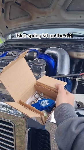 Installing Sinister Diesel Blue Spring Kit on 6.0 Powerstroke