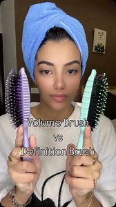 21K views · 438 reactions | Definition vs Volume @bounce curl Originl Brush#curly which team are you 朗朗 | Curly Girl Accessories | Facebook