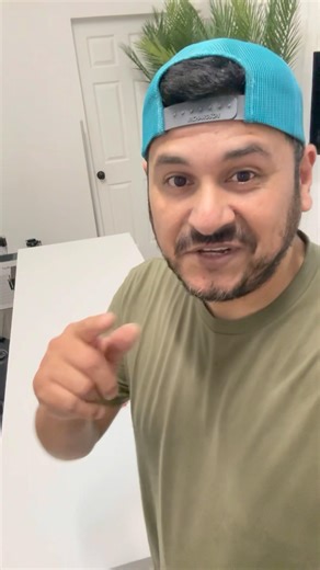 Vinyl wrap your desk right now!