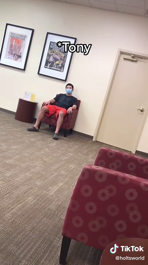 Understanding Social Reactions in Everyday Encounters