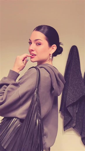 allisoninchains (@allisoninchains)’s videos with Switch It Up - Kai Bandz