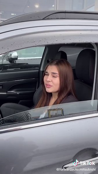 Смешные автомобильные приколы с девушками