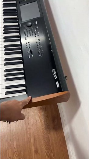 Korg Kronos 2 (Comentem) 🎹👌🏻🚀🎶🇧🇷 #teclado