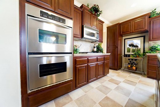 Harnessing the Power of Feng Shui's Wood Element | LoveToKnow