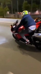 2M views · 80K reactions | 臘 ❤️ . . .  #bikersstunt #kawasakininja #ducatipanigale #hondacbr600rr #zusukigsxr600 #fallout #followme #instagood #picoftheday #motos #yamahar1 #fyp #fypシ #viralvideos | Bikers of the WORLD | Facebook