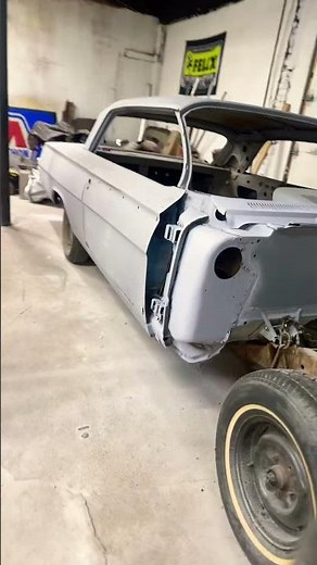 #1962 #chevyimpala #oldschool #custom #classic #carrestorationproject #fallintoshorts 🛠️😎👍🏽