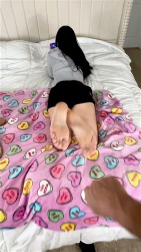 📱“Don’t You Dare | Foot Tickle Prank While I’m Gaming! 😂👣”#FootTickle #TicklingFeet #FeetTickle #POV