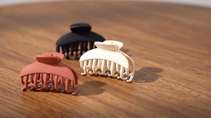 Tortoise Shell Hair Claw Clips for Women - Medium Acrylic Hair Clips for Thin & Thick Hair, Non-Slip Grip, Fashion Hair Accessories FEADIR 3 Pcs
