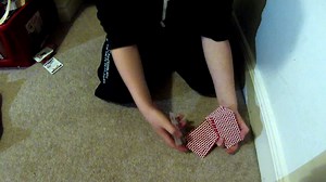 How to do 2 easy street magic card tricks
