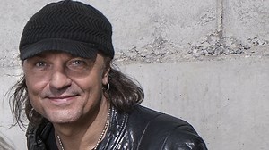 SCORPIONS Guitarist MATTHIAS JABS: 'World Peace Will Never Exist'