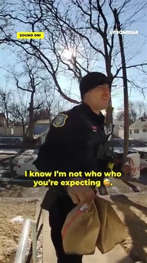 121K views · 1K reactions | Responsibility and duty do come first for this officer. | Positive | Facebook