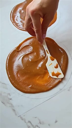 3.9M views · 31K reactions | How to make caramel apple wraps 襤 | FOODbible | Facebook
