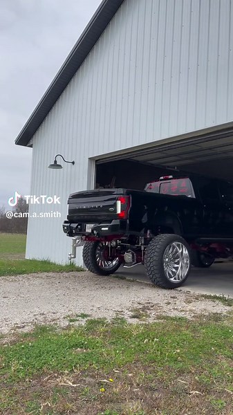 Upgrading to 30x16 Fury Offroad Tires for Powerstroke Diesel Trucks