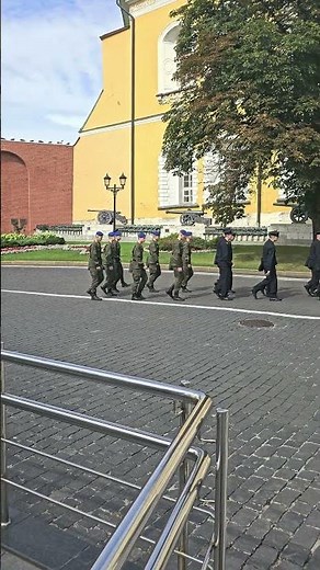 Russian Guards: Securing Mr. Putin's Palace in Moscow! | Dr. Fai | #RussianGuards #PutinPalace