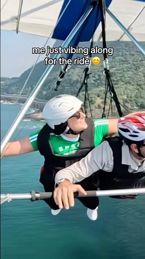 & that’s on hang gliding in RIOOO 🇧🇷🪂🦜