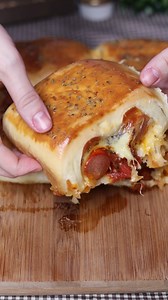 750K views · 519 reactions | Joelho de Salsicha  Ingredientes... Ver mais | Receitas Famosas | Facebook