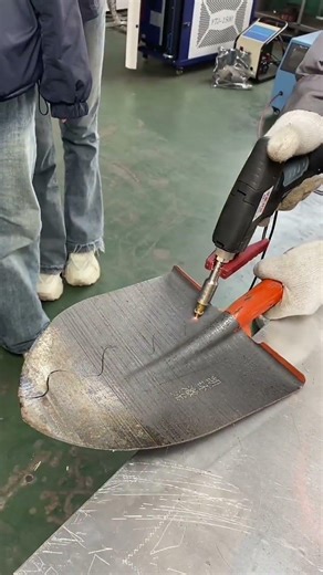 #Hot Stapler #Tool 😱 Fix Broken Plastic Easily#welding #shorts