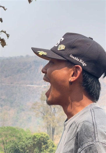 ဝင်သွားပြီ - စီလုံတီး (si lone tee) စာသားရှင်းလင်းချက်