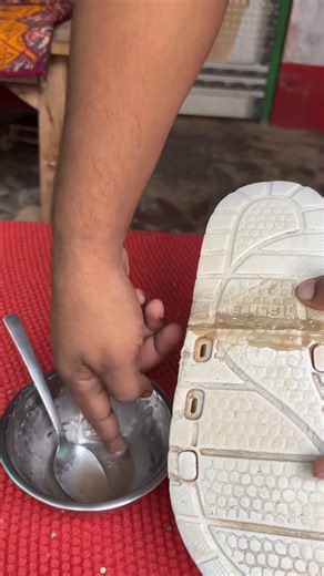 Czz Prince on Instagram: "Bahut hard glue hai"