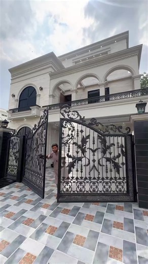 10 Marla Dream House in City Housing Sialkot