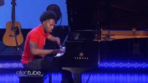 4.5M views · 144K reactions | Darrius had a dream of playing the piano. I promise you, you will not believe what he’s accomplished. Watch this. | Ellen DeGeneres | Facebook