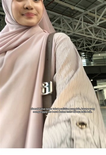 NashArra (@nashwa.marrakech)’s videos with original sound - Music lyrics - Music vibes