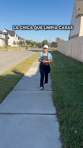 36K views · 28K reactions | la chica que limpia casas #parati #foryouシ #facebookpost #hack #tips #business #cleaningservice #cleantok #FacebookContestReels #toptobottomcleaningservices #cleaning #cleaningmotivation #viralvideoshort #COMPARTEYSIGUENOS #Limpiezas #deepcleaning #postconstructioncleaning #construction | Toptobottom CleaningServices Tips | Facebook