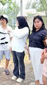 RICH BOSS INSULTED BY ARROGANT GIRL THOUGHT TO BE POOR AND A BEGGARS, EMBARRASSING HIM