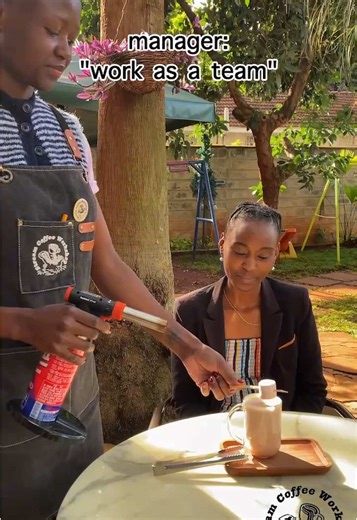 The manager says ‘work as a team’… so now we’re all making the same coffee at the same time. Efficiency at its finest #coffee #streamcoffee #funnybarista #coffeelovers #coffeetime #bestcoffee #coffeebreak #kenyancoffee #kenyancoffeebeans