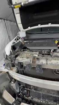 Jeep Cherokee radiator replacement♻️ Beatersautomotive.com #itsbeater #daytonabeach #mechaniclife