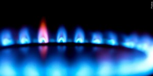 Experts share ways to lower costs on energy bills as the weather cools down