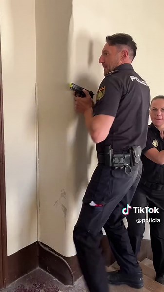 Formación de Policía para tu Seguridad