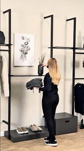 Modern store design ideas | Sleek, modular & made to evolve #visualmerchandising #storedesign