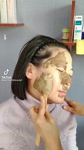 1.4M views · 3.1K reactions | ✨ STICKY PEEL OFF MASK 樂樂樂樂 | Tutorial Makeup dan Fashion | Facebook