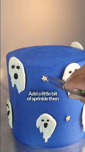 How to make a ghost cake for Halloween 👻