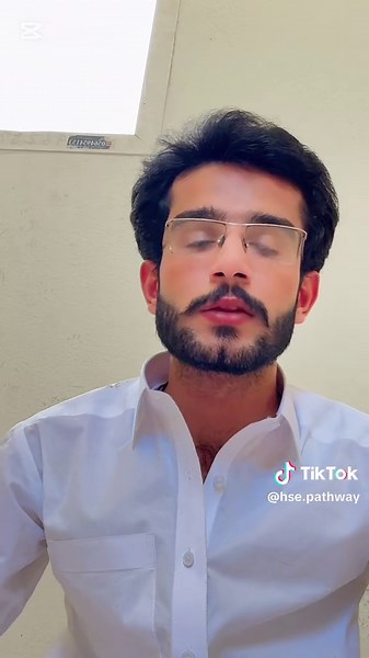 Which type of visa should one apply for when coming to KSA🇸🇦 to pursue a career in the HSE field?#visa #saudiarabia #NEBOSH #IOSH #OSHA #safety #HSE #safetyofficer #hseofficer #hsepathway #healthandsafetyenvironment #aramco #money #hse #career #KSA