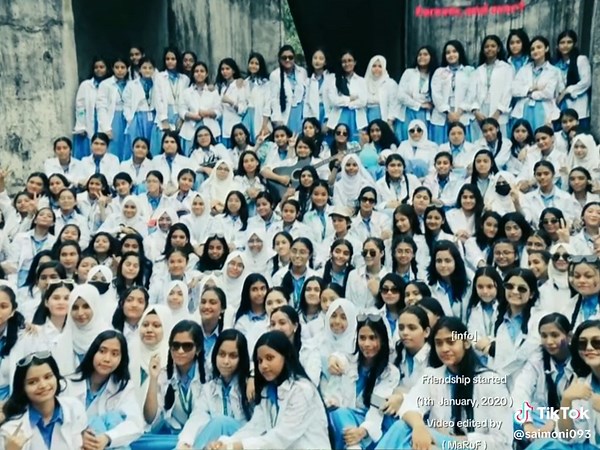 Navigating the End of School Life: Emotions and Memories