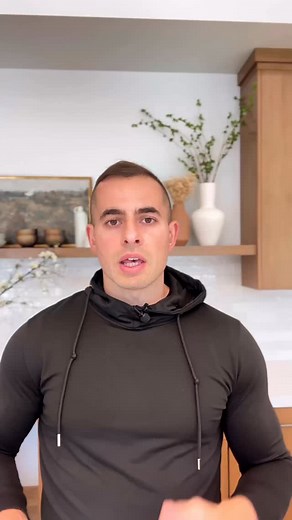 Here's how I'm able to reclaim my energy and build muscle after 40 without spending hours in the gym👇 A few years ago, I was stuck in a frustrating cycle that most high-performing professionals over 40 experience: ❌ Following workout programs designed for 25-year-olds that ignored our demanding careers ❌ Cutting calories drastically and seeing minimal results while trying to maintain executive-level energy ❌ Pushing harder only to feel exhausted for important business meetings and family time ❌