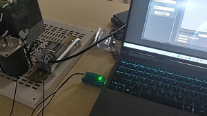 485转USB，Unity作为用户界面实现对三菱D700的变频器控制，正反转、频率。