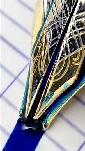 Insane Full Flex Vintage Flex Destroyer! Pelikan M1000 with Predator Stacked Flex Modification.