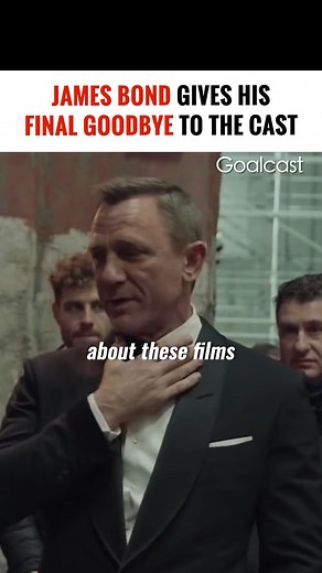 When Daniel Craig gave a final goodbye to the James Bond cast. 😢 @craigdanielbond #agent007 #jamesbond #danielcraig #casinoroyale #lifestories #lifestoriesgoalcast #goalcast | Life Stories