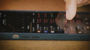 European Tech Stocks Fall to Six-Month Low, Join in Global Sel...