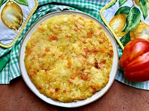 Frittata di patate senza uova https://blog.giallozafferano.it/renatabriano/ricetta-frittata-di-patate-senza-uova/ | La nostra politica in cucina di Renata Briano