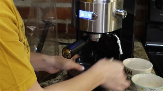 Watch Budget Espresso Machine with Milk Frother on Amazon Live