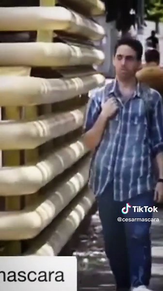 ¡Sorpresa! Bromas de la cámara escondida. #cesarmascara #bromascamaraoculta #calles #risasbuenas #xyp #parati #locurasmias #lamascara #sorpresas