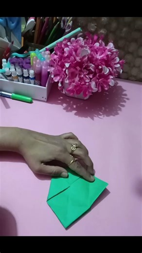 Diy mini dustbin for study table🗑Eco friendly #shorts #craft #dustbin#diy#origami #papercraft